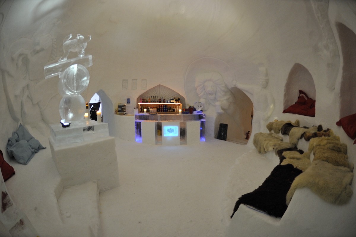 Bar in an iglu